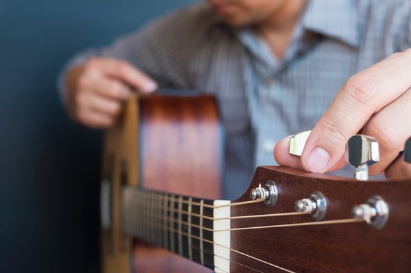 Comment jouer de la guitare lorsque l'on est gaucher ?