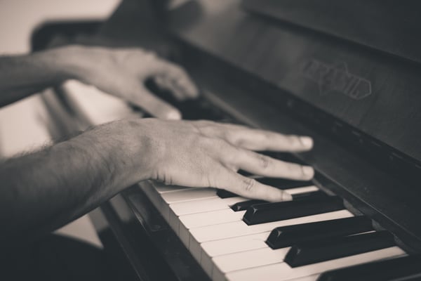 Les formes musicales adaptées au piano